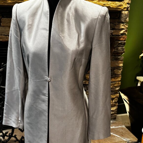 INC Silver Tailored  3/4 Length Formal Jacket for evening affairs and events S 4 - Picture 1 of 5